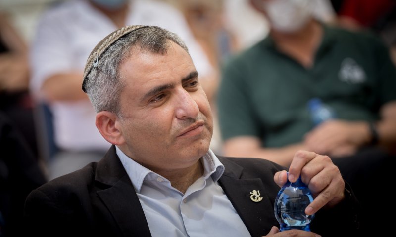 אין יאוש: נתניהו מינה ועדה שתבחן את הטיסה לאומן