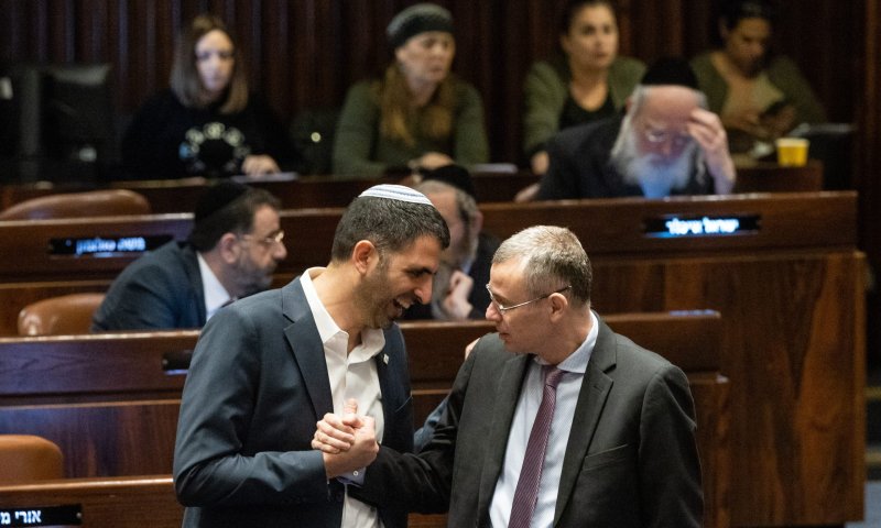 התנגדות מבית: השר קרעי יוצא נגד הרפורמה של לוין וסער