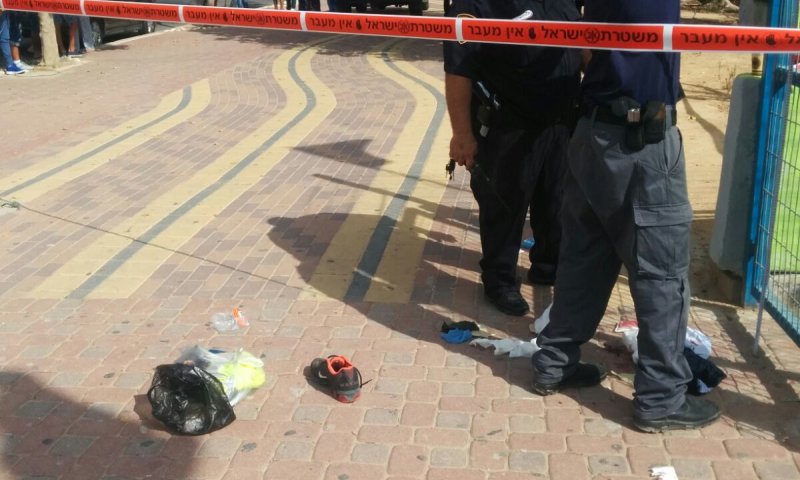 יהודי דקר 4 עובדי עיריה ערבים בדימונה