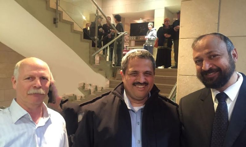 "מינוי הרב ברכיהו &ndash; הפקרת החרדים"