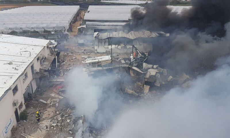 2 הרוגים בשריפה של מחסן זיקוקים בפורת