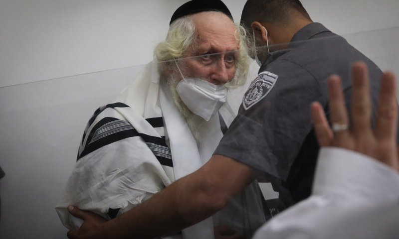 כחודש אחרי שנכלא: ברלנד שוחרר | חסידיו מברכים