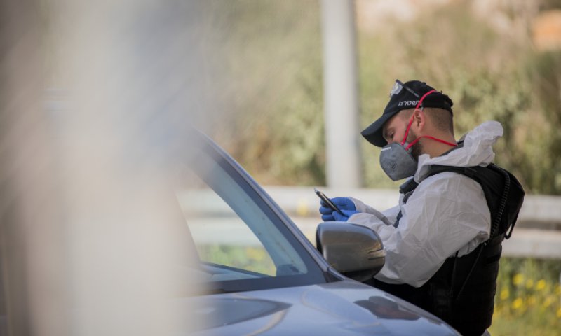 טירה: נעצר בעל אולם שערך אירוע עם 700 איש