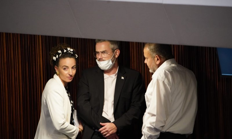 האופוזיציה החרימה: ועדות הכנסת אושרו ברוב של 60:0