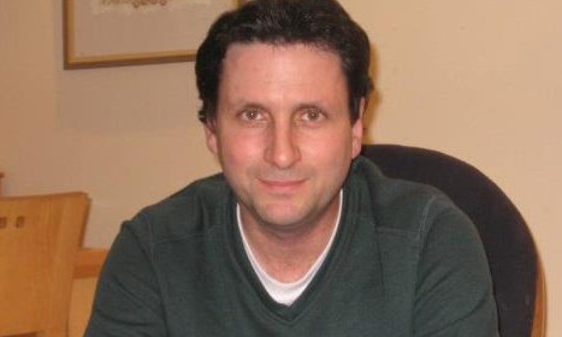 אחרי 14 שנה: אבי סגל עוזב את עיתון בשבע