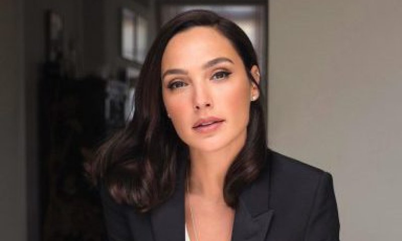 שברה את הרשת: גל גדות שולחת מסר לעולם מישראל