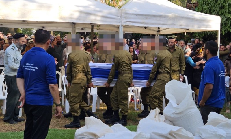 רב"ט הלל אופן ז"ל הובא למנוחות: "כולך טהור"