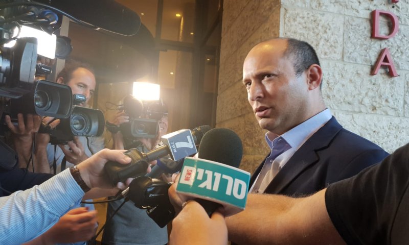 בנט לקראת המשא ומתן: "מצפה שיהיה ייצוג לכולם"