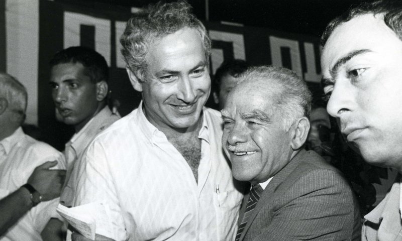 מ-1 עד עמית סגל,כמה אתם שולטים בפוליטיקה?