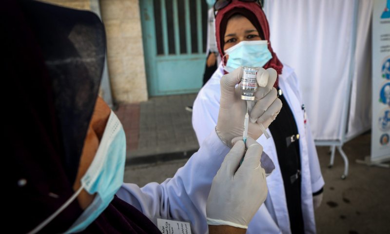 ארה"ב תעביר חצי מיליון חיסוני קורונה לפלסטינים