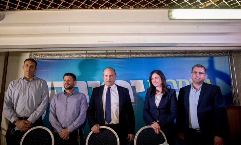 רצינו יד על ההגה, קיבלנו 5 כסאות באופוזיציה