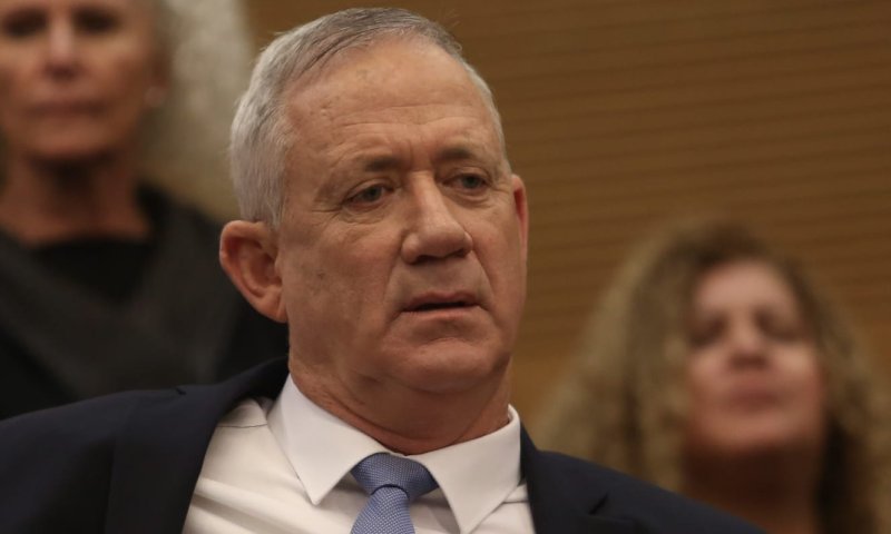 כחול לבן מאיימת: נחליף את יו"ר הכנסת או דיון בחסינות