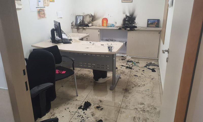 שני בתי דין רבניים הוצתו בו זמנית במהלך הלילה