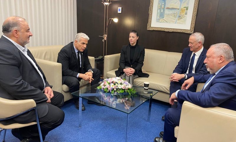 בלי טיבי ועודה: ראשי האופוזיציה בהודעה משותפת