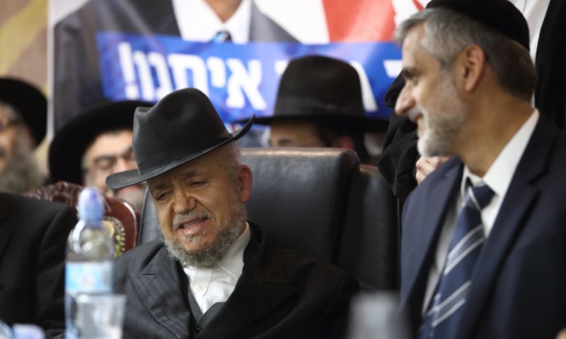 תלונה במשטרה נגד הרב מאזוז: הסית נגד להט"בים