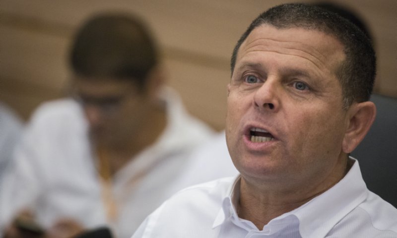 "אני היחיד שיכול לנצח את נתניהו בגדול"