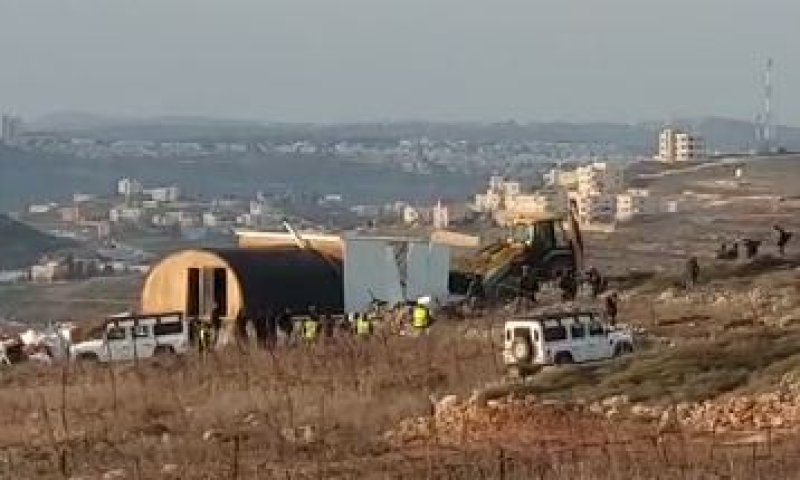 בנט בביטחון: כוחות גדולים הרסו בתים בישוב יצהר