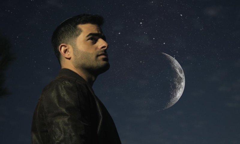 הזמר הסרוג פותח את הלב: "אני רוצה אישה ובית"