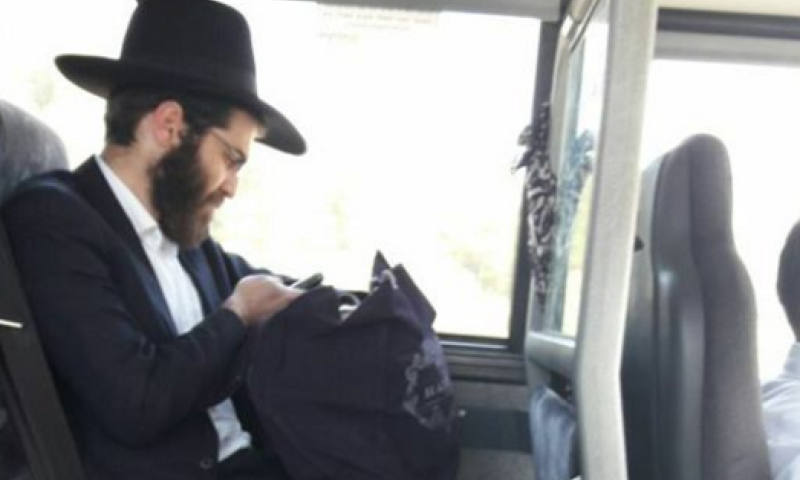 'אתה לא צריך לשלם': החרדי שריגש את הרשת