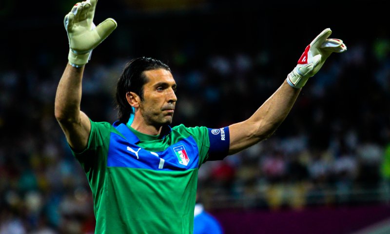 חמאס מגייס את שוער נבחרת איטליה