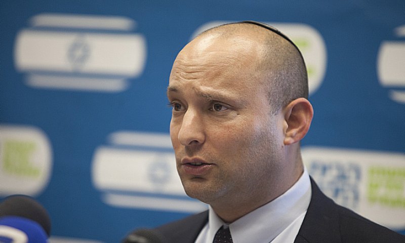 בנט למשפ' החטופים: נגלה אגרוף פלדה