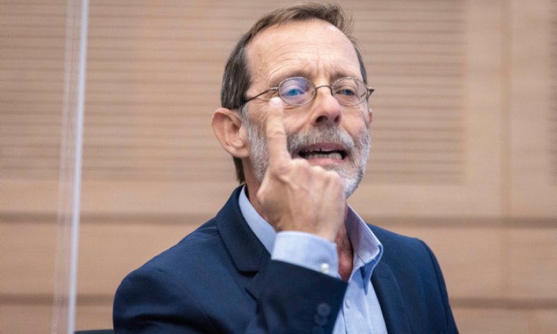 "תתעורר, אני הייתי שם" | משה פייגלין מגיב לרב לאו