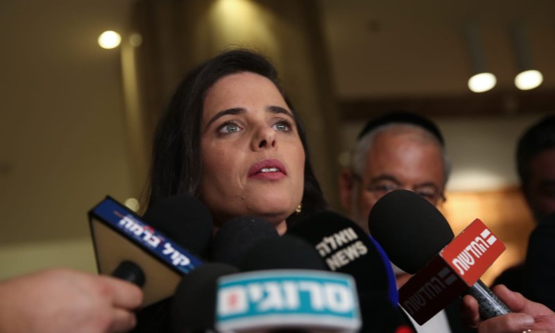 שקד: "שרות משותף זה עניין מורכב בציונות הדתית"