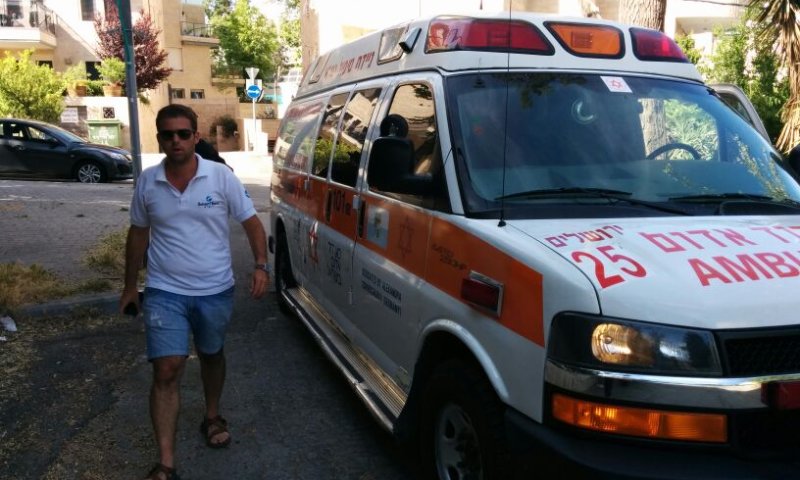 ירושלים: פעוט נפל מחלון בקומה 3 ונפצע בינוני