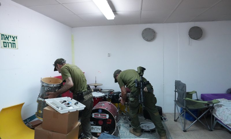 עשרות טילים שוגרו מאיראן: אזעקות בצפון, בשפלה ובירושלים