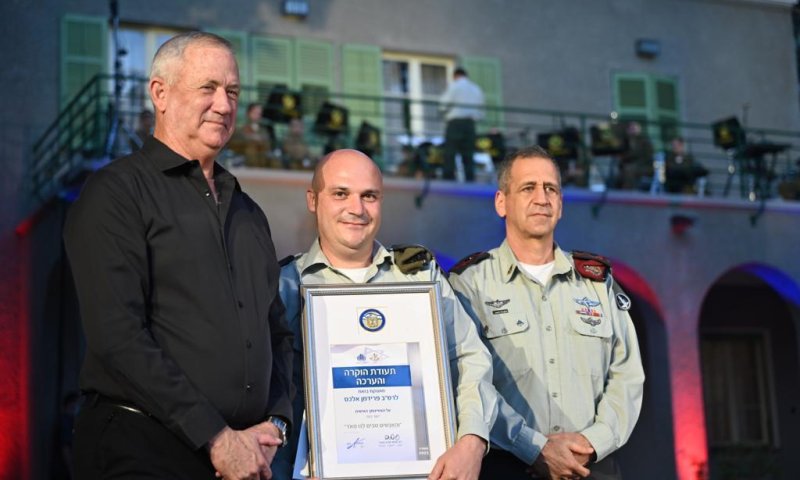 תכירו: רס"ב אלכס פרדימן, מצטיין שר הביטחון