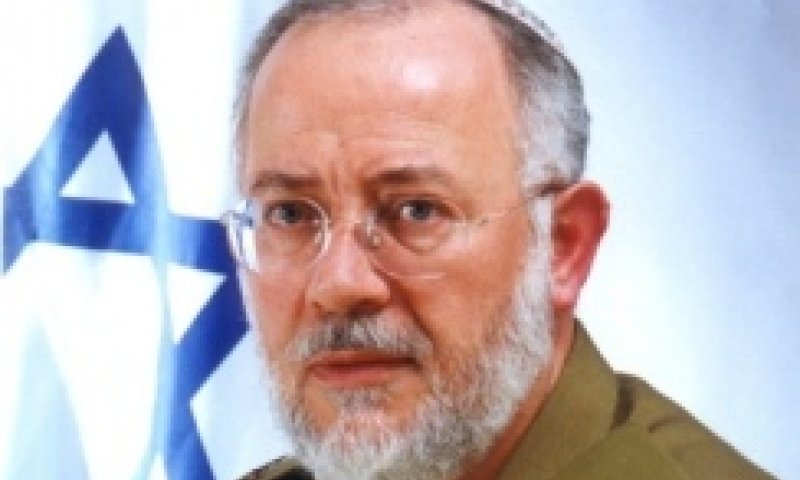 הרבצ"ר לשעבר תוקף: מה לרב הראשי ולרב הצבאי?
