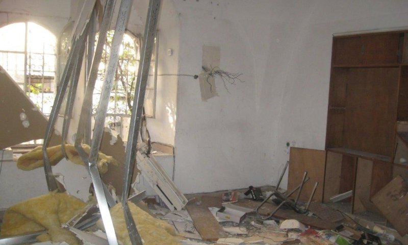 כיצד נראית דירה בשכונה חרדית, אחרי טיפול של סיקריקים