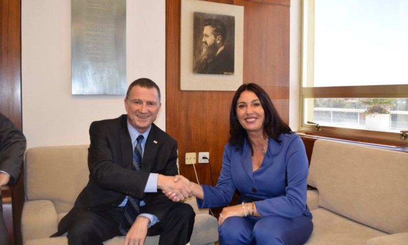 טקס המשואות: אדלשטיין ינאם 7 דקות, כמה רה"מ?