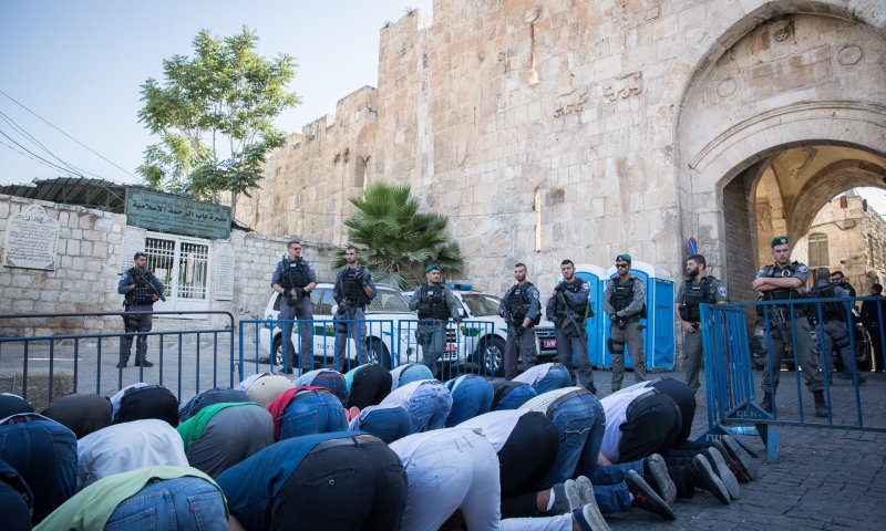 חושפים את השקר: הר הבית בקושי קדוש לאסלאם