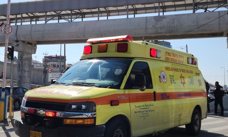 ההסלמה בירושלים: גבר נפצע מיידוי אבנים בקלנדיה