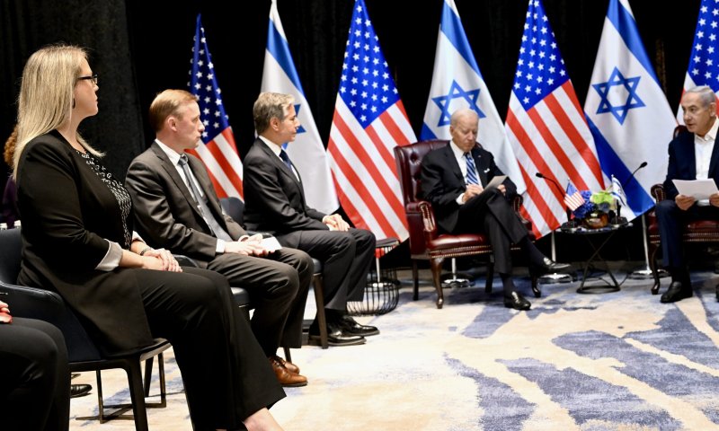 ביידן נפגש עם הניצולים: 'מעריך את האומץ והגבורה'