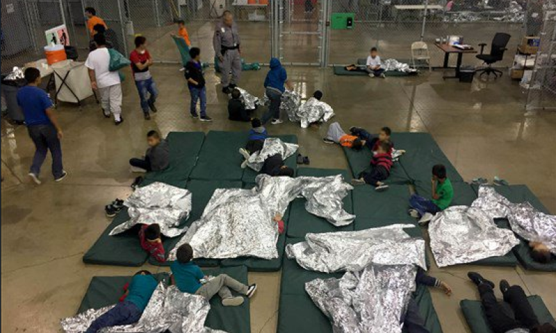 זעזוע בארה"ב: ילדי מהגרים הופרדו מהוריהם