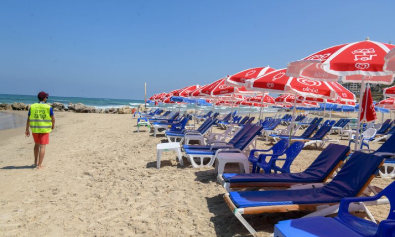 ראש עיר הסרוג סגר את חוף הים למי שאינו תושב בת ים