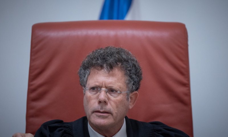 מרד בעליון: השופט סולברג בביקורת חריפה נגד הנשיא עמית