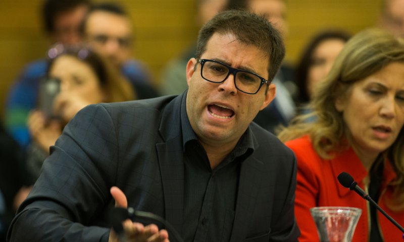 אורן חזן: "בנט האחרון שרשאי להטיף לי מוסר"