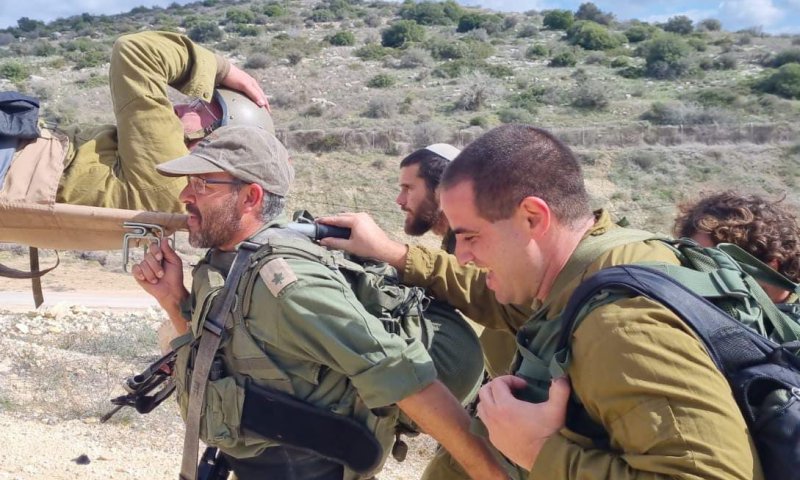 קריאות עידוד לא יעזרו במילואים, אלא תמריצים