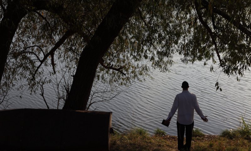 הקב"ה לא רוצה שנהיה צדיקים מבודדים