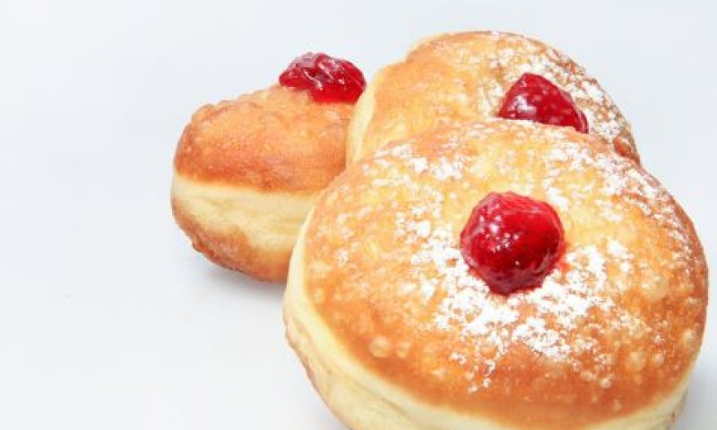 יש בכלל ריבה בסופגניה?