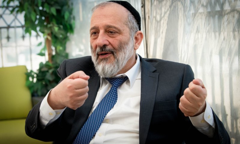 דרעי פועל להקמת ממשלת אחדות; זה יהיה הרכב הממשלה