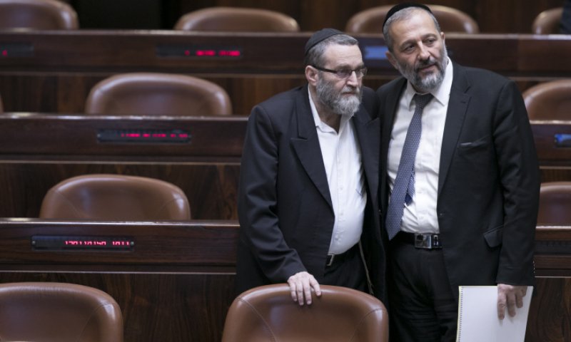 בדרך למפץ פוליטי- חרדי: "לא שולל ריצה משותפת"