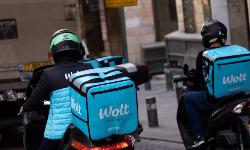 השליחים נגד וולט: דורשים להיות עובדים בחברה