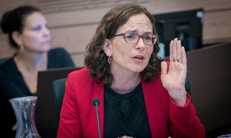 אחרי אלקין: עזריה מעבירה את התמיכה לעופר ברקוביץ