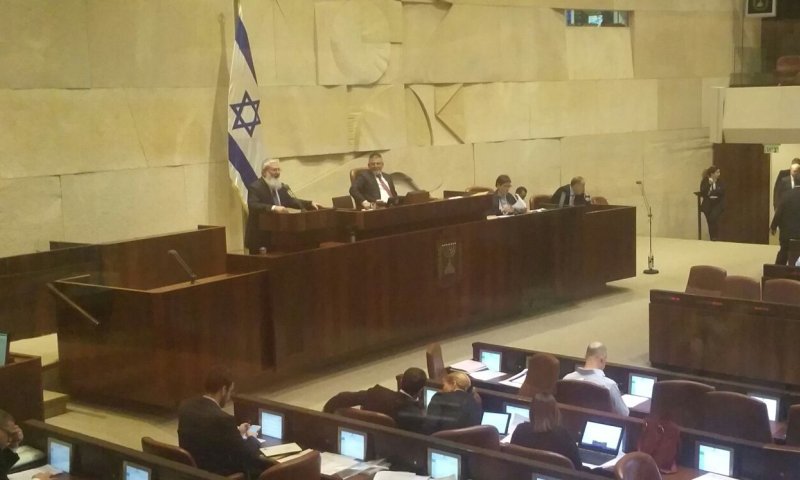 הח"כיות דרשו גינוי: "אתה לא מתנער מדברי הרב"?