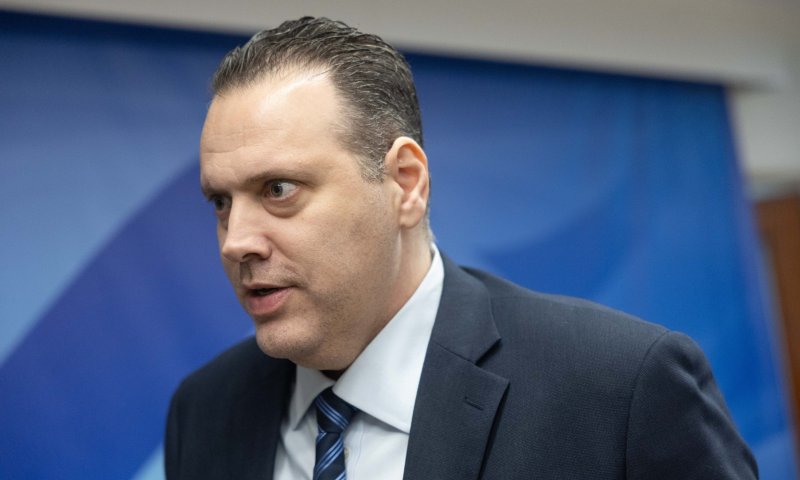 מיקי זוהר לשרים: "אל תבואו לחתונת בני הערב"