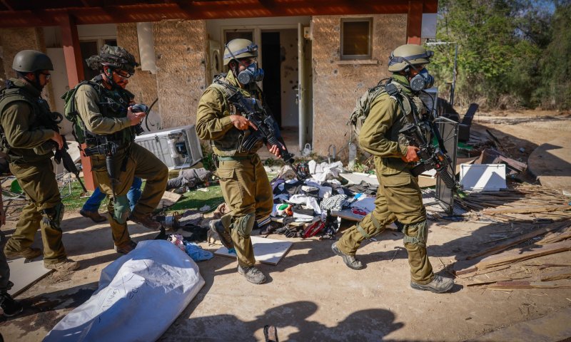 מפקד היחידה לטיפול בחללים מסכם 450 ימי פעילות